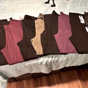 Lot of 8 Time and Tru Pants/Jeggings. Size XXL.